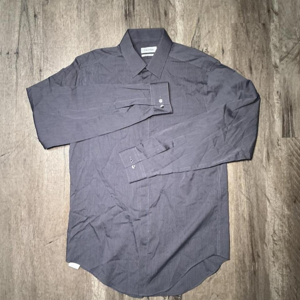 Calvin Klein Mens Sketch Plaid Two Pocket Long Sleeve 100% Cotton Shirt